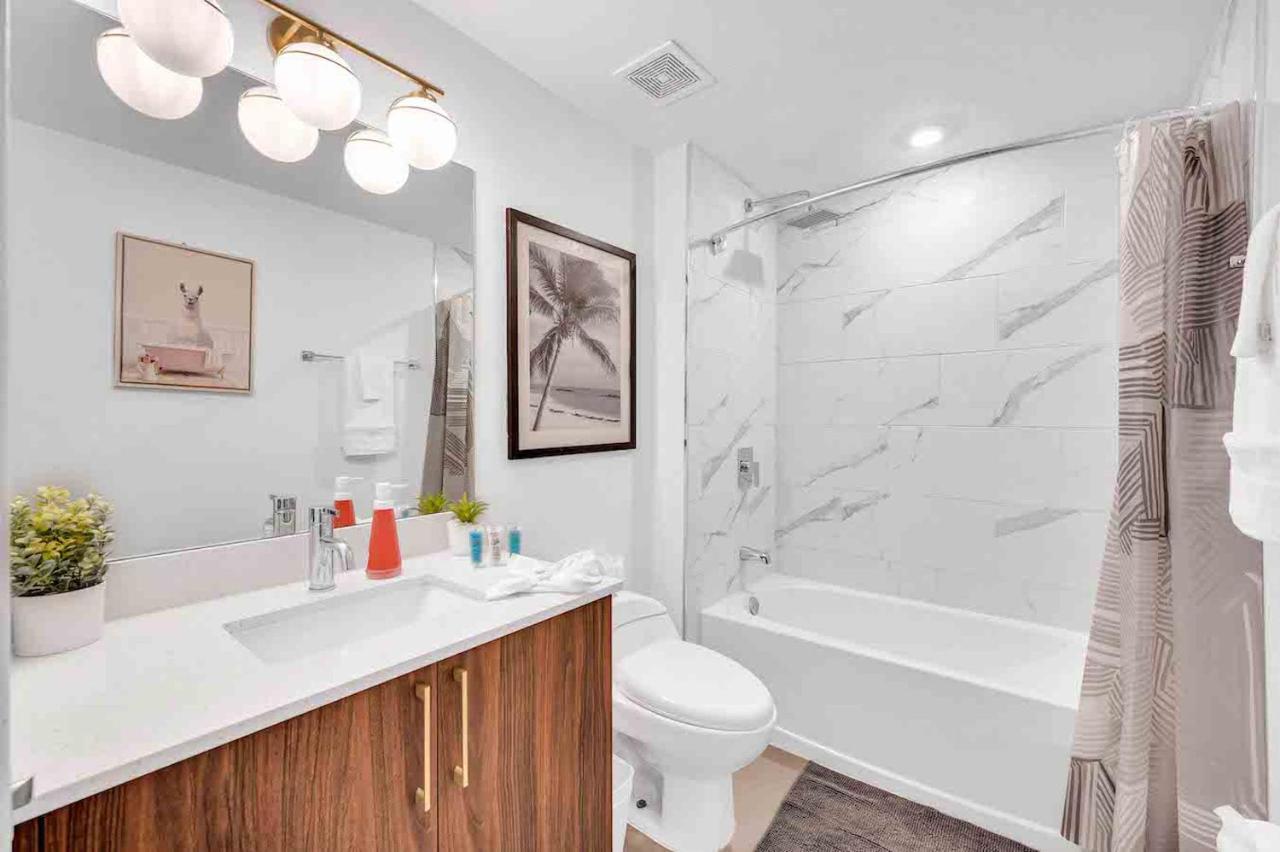 Modern Unit In Downtown Miami With Free Parking Apartment Exterior photo